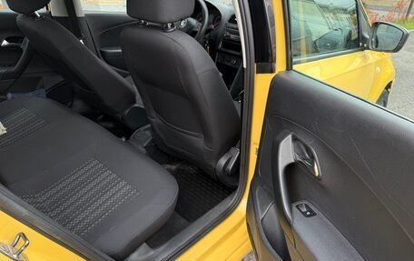 Volkswagen Polo VI (EU Market), 2016 год, 410 000 рублей, 12 фотография