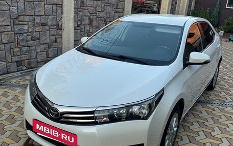 Toyota Corolla, 2014 год, 1 490 000 рублей, 5 фотография