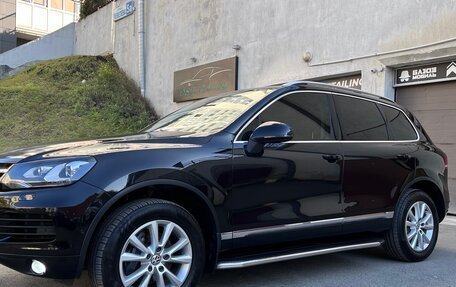 Volkswagen Touareg III, 2013 год, 2 490 000 рублей, 1 фотография