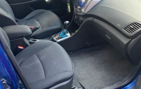 Hyundai Solaris II рестайлинг, 2013 год, 950 000 рублей, 11 фотография