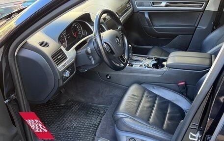 Volkswagen Touareg III, 2013 год, 2 490 000 рублей, 9 фотография