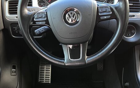 Volkswagen Touareg III, 2013 год, 2 490 000 рублей, 18 фотография