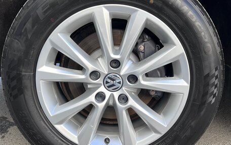 Volkswagen Touareg III, 2013 год, 2 490 000 рублей, 21 фотография