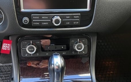 Volkswagen Touareg III, 2013 год, 2 490 000 рублей, 14 фотография