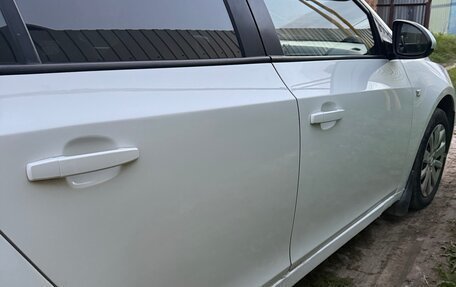 Chevrolet Cruze II, 2011 год, 550 013 рублей, 2 фотография