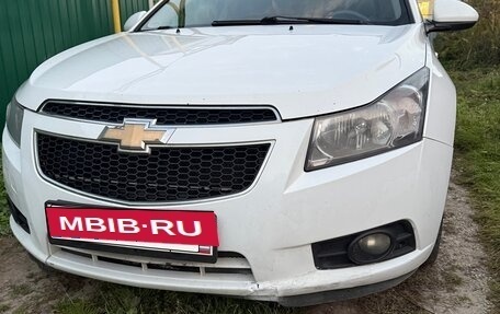 Chevrolet Cruze II, 2011 год, 550 013 рублей, 8 фотография