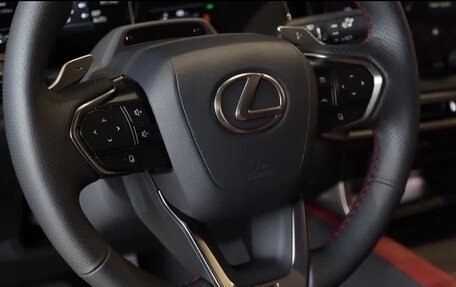 Lexus RX IV рестайлинг, 2025 год, 9 080 000 рублей, 4 фотография