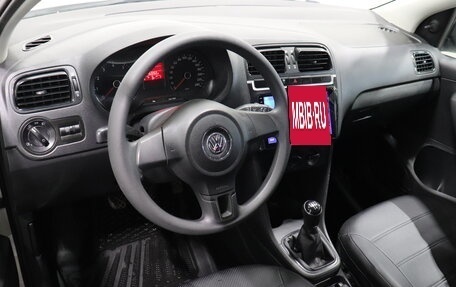 Volkswagen Polo VI (EU Market), 2012 год, 698 000 рублей, 10 фотография