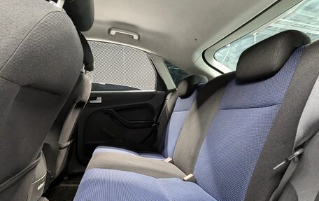 Ford Focus II рестайлинг, 2006 год, 420 000 рублей, 24 фотография
