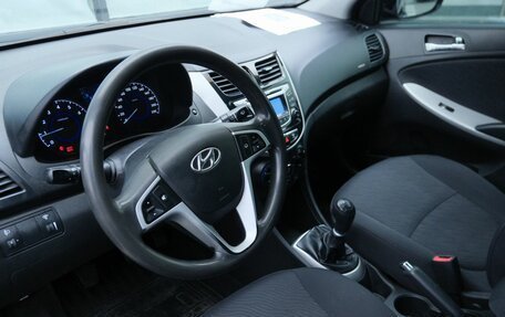 Hyundai Solaris II рестайлинг, 2011 год, 699 000 рублей, 9 фотография