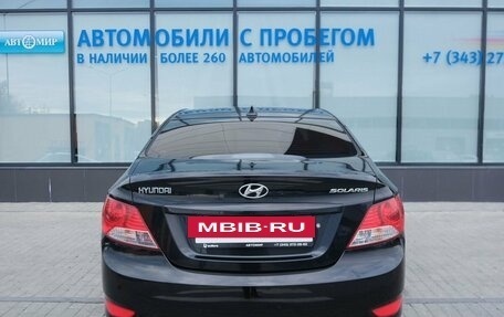 Hyundai Solaris II рестайлинг, 2011 год, 699 000 рублей, 4 фотография