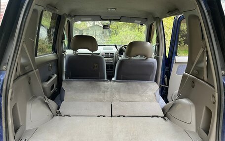 Nissan Cube II, 2001 год, 275 000 рублей, 9 фотография