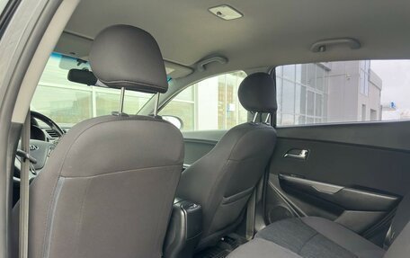 KIA Rio III рестайлинг, 2015 год, 1 050 000 рублей, 12 фотография