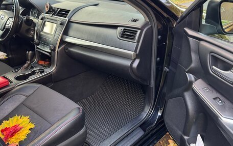 Toyota Camry, 2015 год, 2 100 000 рублей, 5 фотография