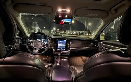 Volvo V90 Cross Country I рестайлинг, 2017 год, 3 400 000 рублей, 4 фотография