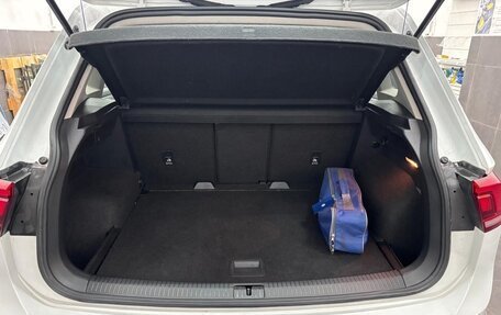 Volkswagen Tiguan II, 2021 год, 2 400 000 рублей, 9 фотография