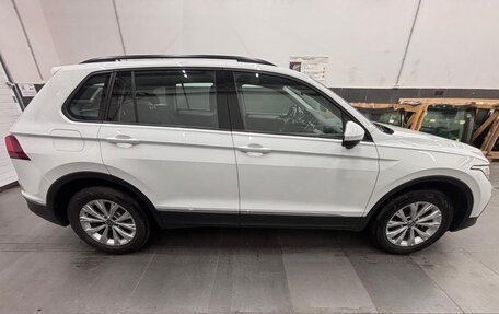 Volkswagen Tiguan II, 2021 год, 2 400 000 рублей, 8 фотография