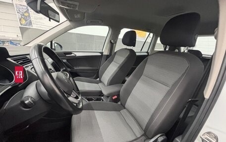 Volkswagen Tiguan II, 2021 год, 2 400 000 рублей, 11 фотография