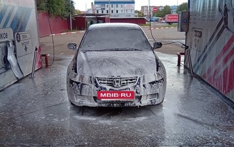 Honda Accord VII рестайлинг, 2004 год, 750 000 рублей, 2 фотография