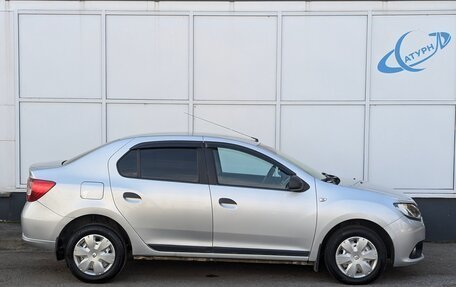 Renault Logan II, 2015 год, 699 000 рублей, 4 фотография
