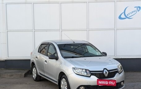 Renault Logan II, 2015 год, 699 000 рублей, 3 фотография