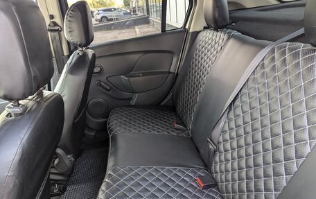 Renault Logan II, 2015 год, 699 000 рублей, 13 фотография