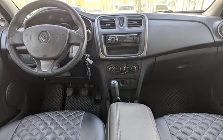 Renault Logan II, 2015 год, 699 000 рублей, 18 фотография
