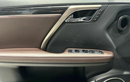 Lexus RX IV рестайлинг, 2018 год, 3 300 000 рублей, 14 фотография
