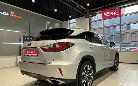 Lexus RX IV рестайлинг, 2018 год, 3 300 000 рублей, 6 фотография