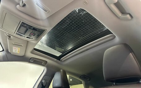 Lexus RX IV рестайлинг, 2018 год, 3 300 000 рублей, 20 фотография