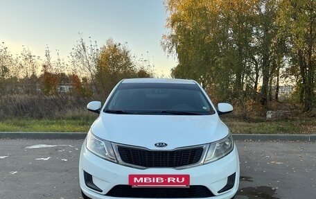 KIA Rio III рестайлинг, 2011 год, 650 000 рублей, 3 фотография
