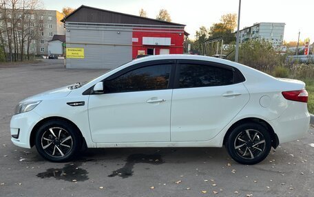 KIA Rio III рестайлинг, 2011 год, 650 000 рублей, 4 фотография