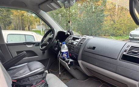 Volkswagen Transporter T5 рестайлинг, 2003 год, 750 000 рублей, 6 фотография