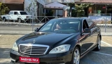 Mercedes-Benz S-Класс, 2009 год, 2 190 000 рублей, 1 фотография