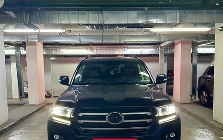 Toyota Land Cruiser 200, 2018 год, 6 500 000 рублей, 8 фотография