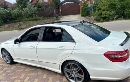 Mercedes-Benz E-Класс, 2010 год, 1 270 000 рублей, 12 фотография
