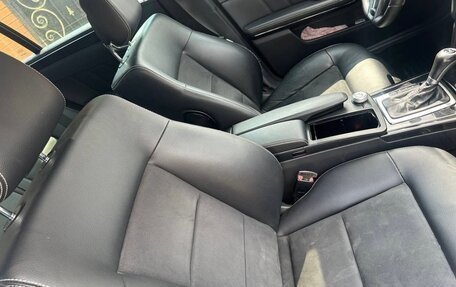 Mercedes-Benz E-Класс, 2010 год, 1 270 000 рублей, 26 фотография