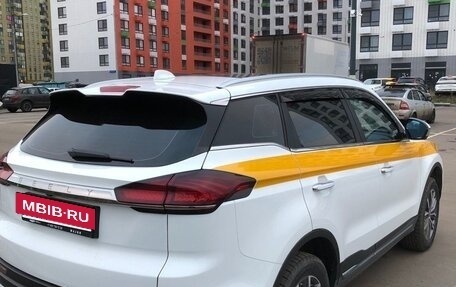 Geely Atlas, 2024 год, 2 300 000 рублей, 4 фотография