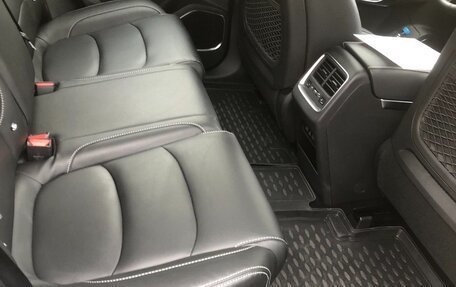 Geely Atlas, 2024 год, 2 300 000 рублей, 10 фотография