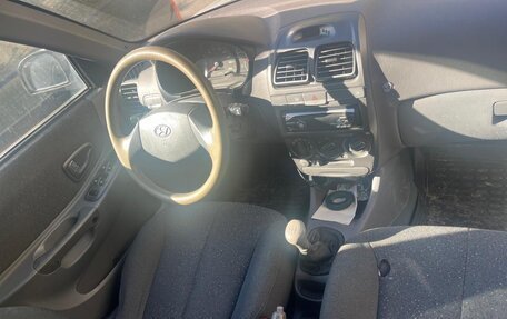 Hyundai Accent II, 2011 год, 495 000 рублей, 3 фотография