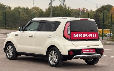 KIA Soul II рестайлинг, 2017 год, 1 150 000 рублей, 7 фотография