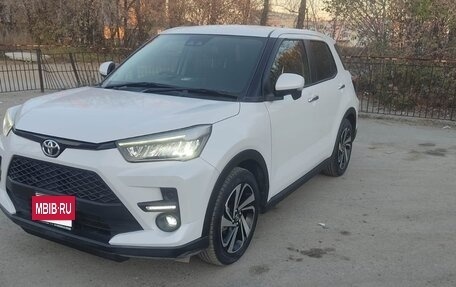 Toyota Raize I, 2020 год, 1 780 000 рублей, 3 фотография