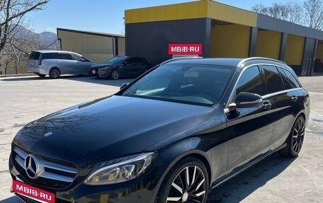 Mercedes-Benz C-Класс, 2015 год, 2 000 000 рублей, 2 фотография