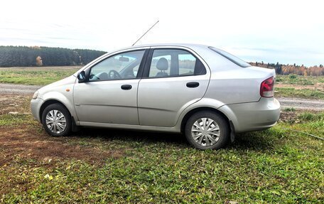 Chevrolet Aveo III, 2005 год, 297 000 рублей, 6 фотография