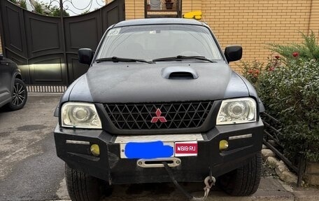 Mitsubishi L200 III рестайлинг, 2003 год, 715 000 рублей, 1 фотография
