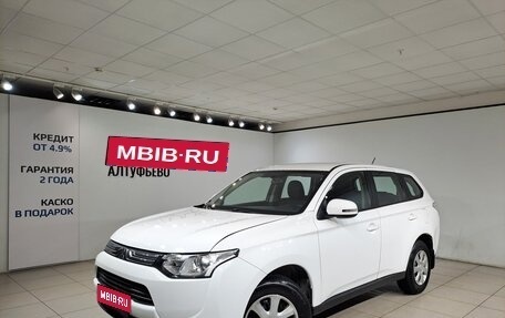 Mitsubishi Outlander III рестайлинг 3, 2013 год, 1 099 000 рублей, 1 фотография