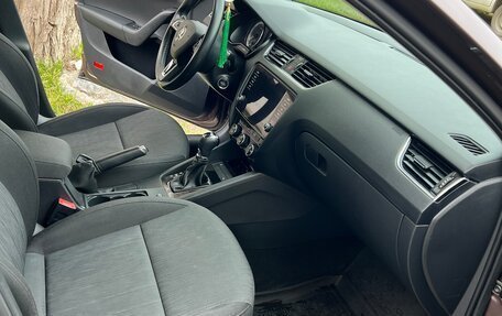 Skoda Octavia, 2018 год, 1 400 000 рублей, 6 фотография