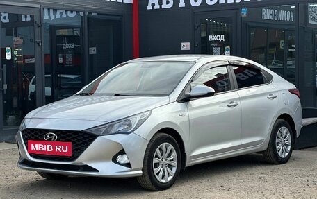 Hyundai Solaris II рестайлинг, 2021 год, 1 352 000 рублей, 6 фотография