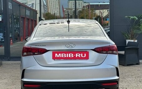 Hyundai Solaris II рестайлинг, 2021 год, 1 352 000 рублей, 8 фотография