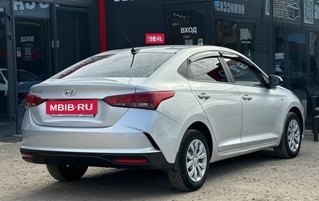 Hyundai Solaris II рестайлинг, 2021 год, 1 352 000 рублей, 11 фотография